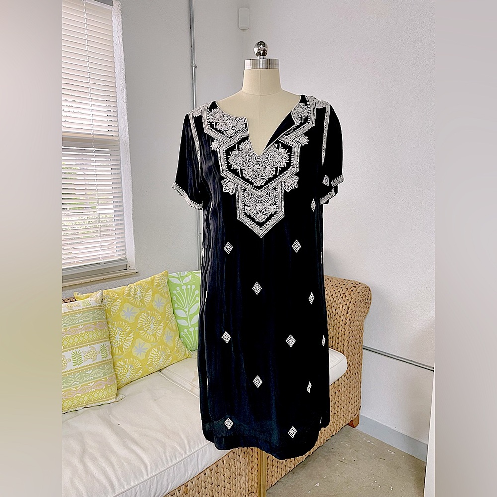Sigrid Olsen Signature Black Sheath Dress With Embroidery Size 6